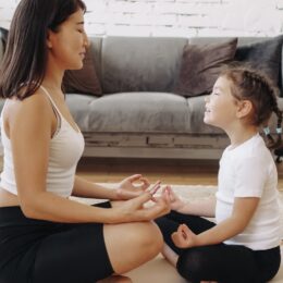 28.06.2025 Eltern-Kind-Yoga- und Art Workshop